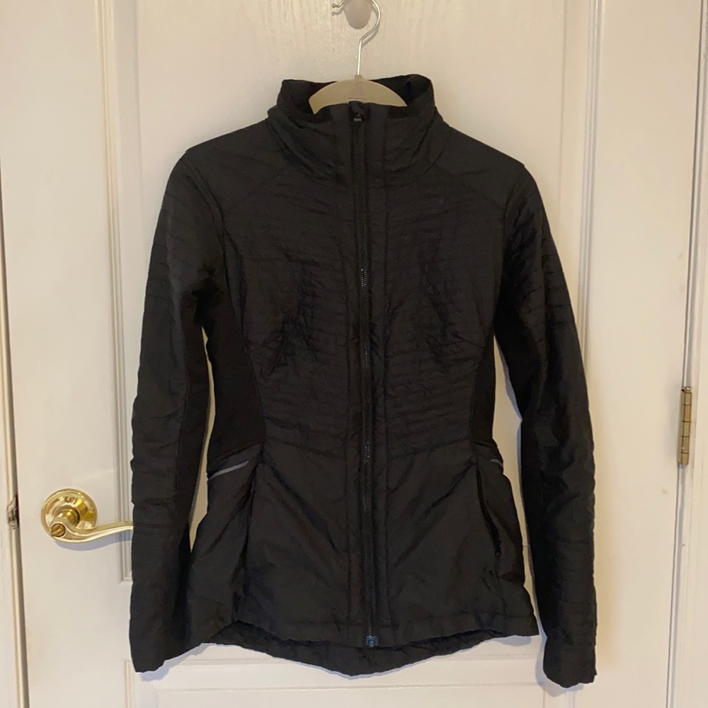 Athleta Quilted Slim Fit Zip Up Jacket